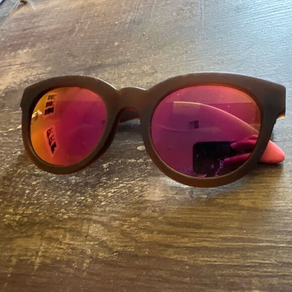 TOMS Matte Neopolitan Eye Give Sight Sunglasses Traveler Collection Wafer Sydney main image 7